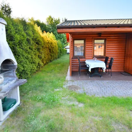 Cottage By Rosnowskie Lake With Sandy Beach, Cleaning Included *
